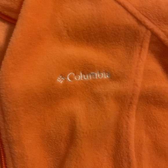 Large Columbia jacket - Picture 2 of 3